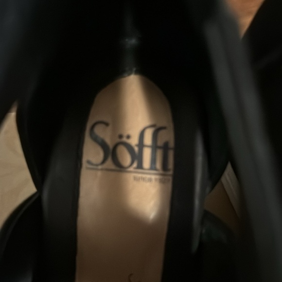 Softt black suede platform sandals - Picture 5 of 8
